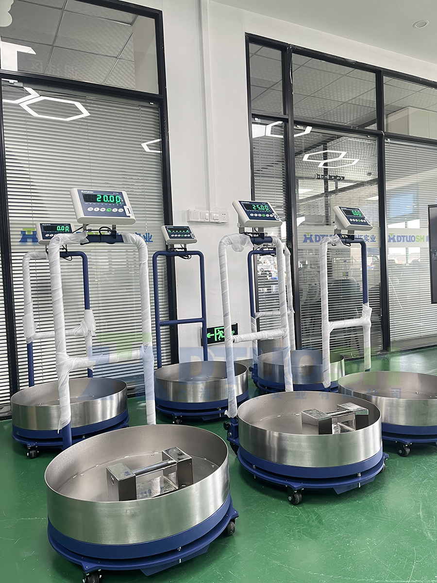 圓形推車秤：石油行業(yè)定制化稱重解決方案
