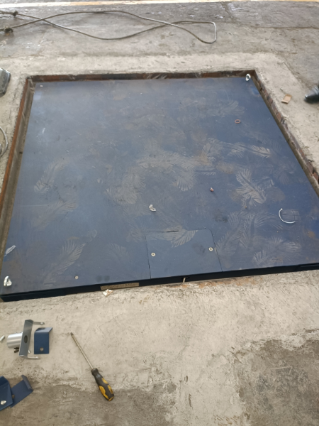 基坑內(nèi)小地磅